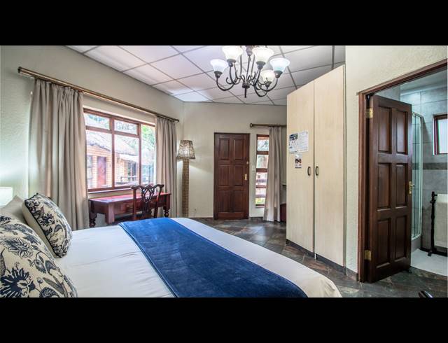 1,500M² BED & BREAKFAST FOR SALE IN ORIEL